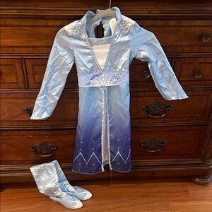 Frozen Elsa Costume and boots